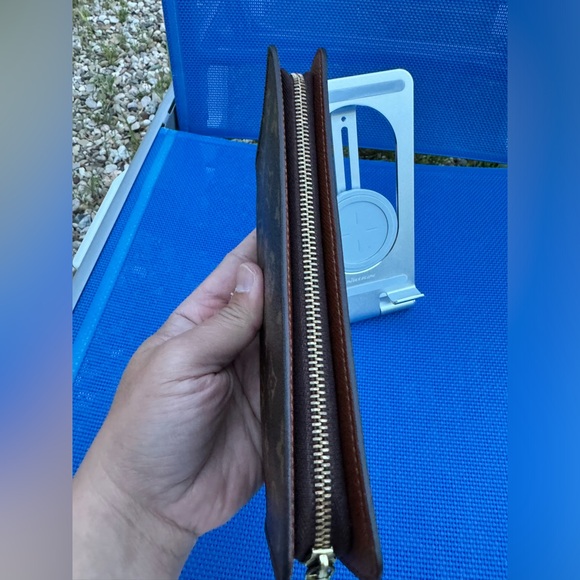 🙏Louis Vuitton Zip Long Wallet - Picture 7 of 11